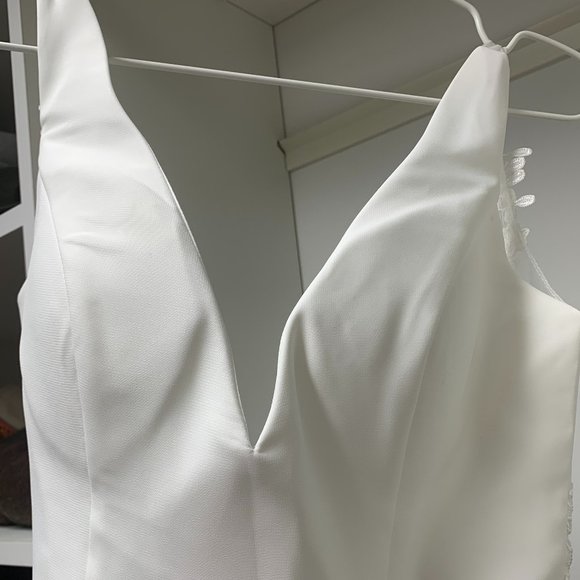 Wedding Dress Size 4 - Picture 6 of 6